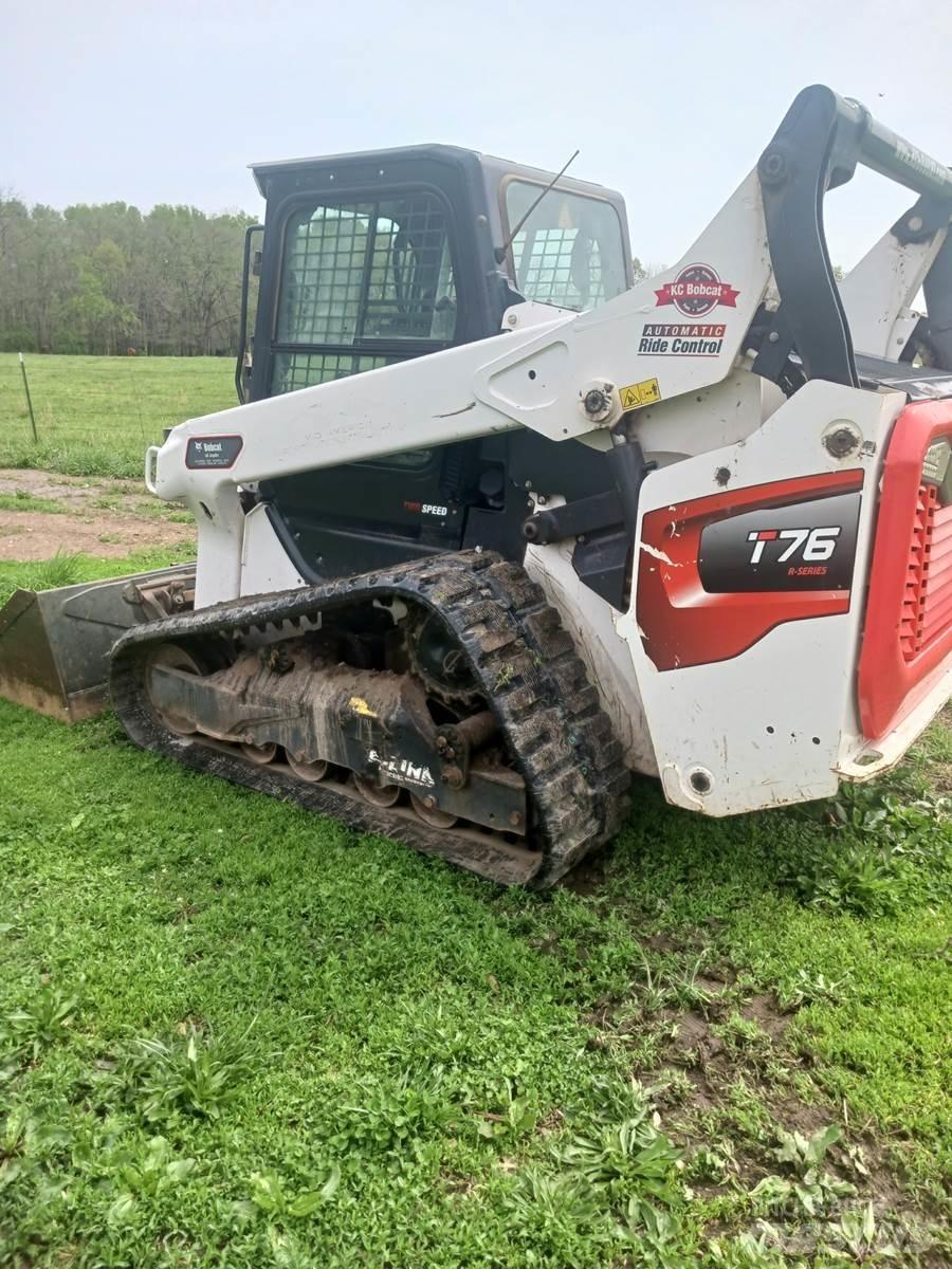 Bobcat T76 لوادر انزلاقية التوجيه