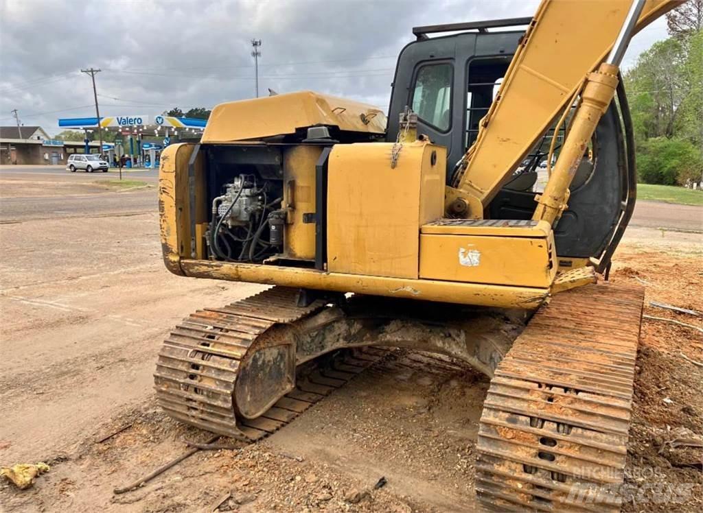CAT 120C حفارات زحافة