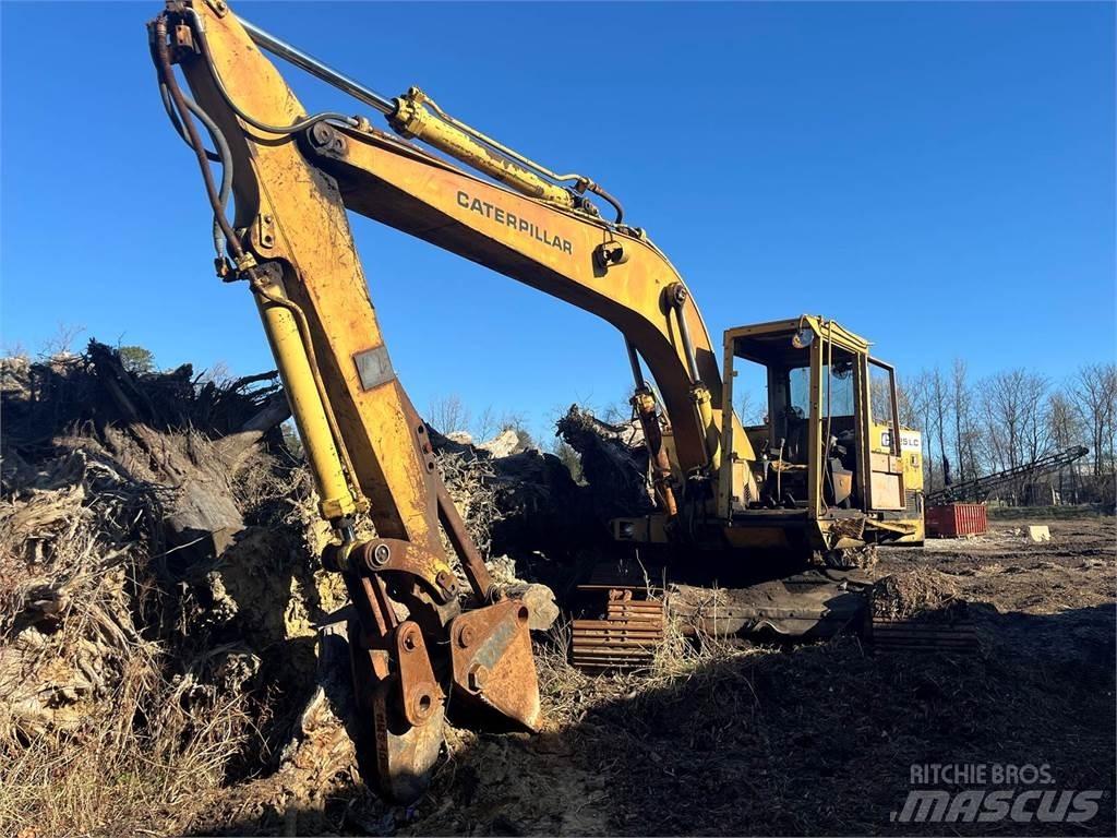 CAT 225 LC حفارات زحافة
