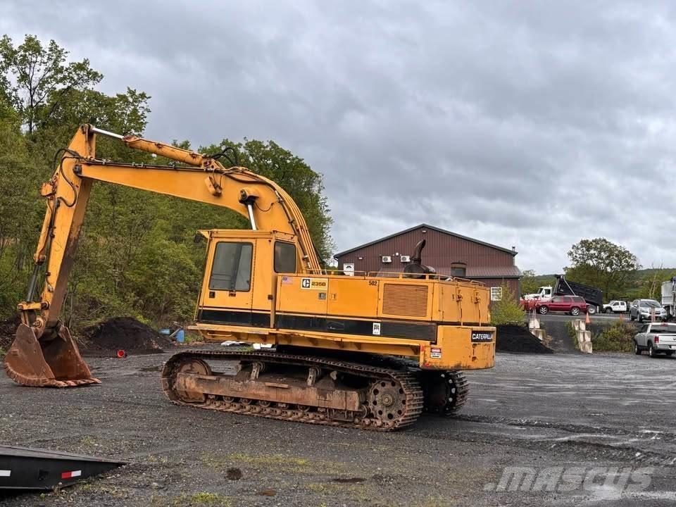 CAT 235B حفارات زحافة