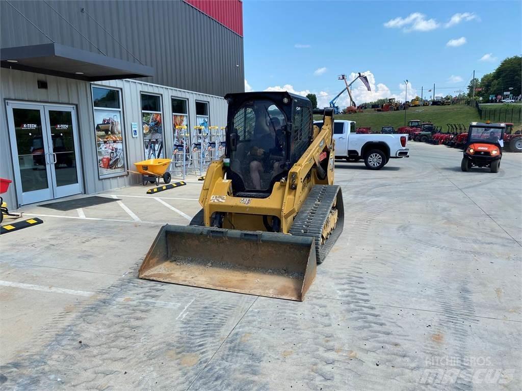CAT 259D3 لوادر انزلاقية التوجيه