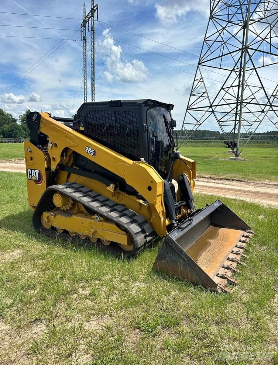 CAT 265 لوادر انزلاقية التوجيه