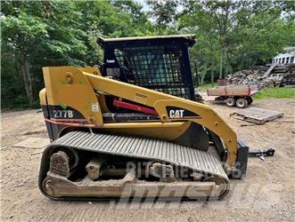 CAT 277B لوادر انزلاقية التوجيه