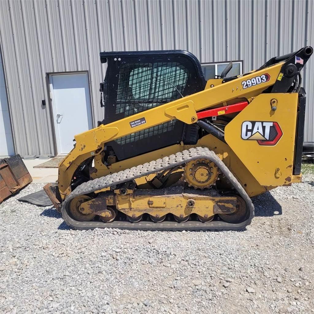 CAT 299D3 لوادر انزلاقية التوجيه