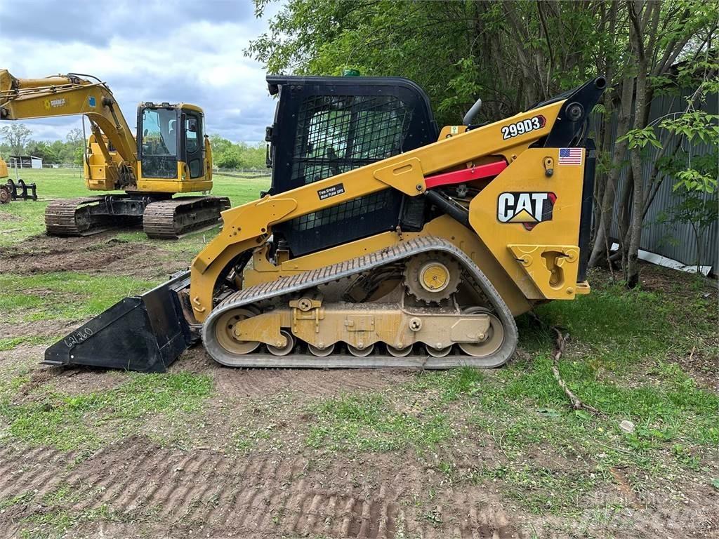 CAT 299D3 لوادر انزلاقية التوجيه