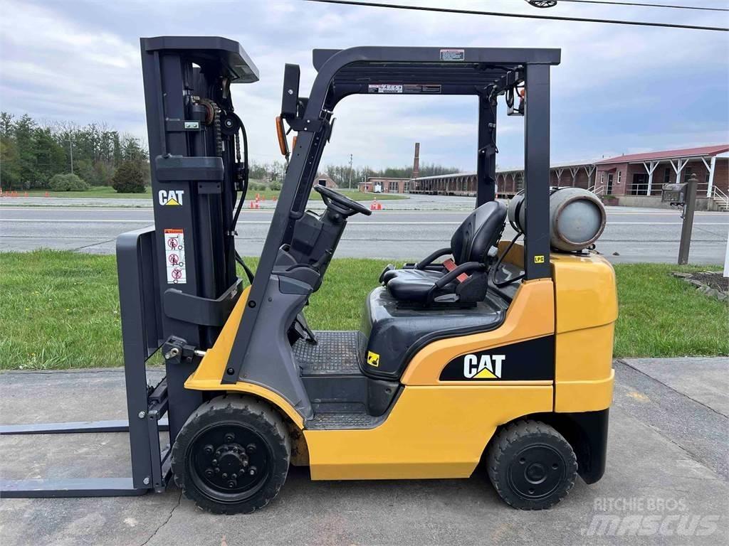 CAT 2C5000 شاحنات ذات رافعات شوكية - أخرى