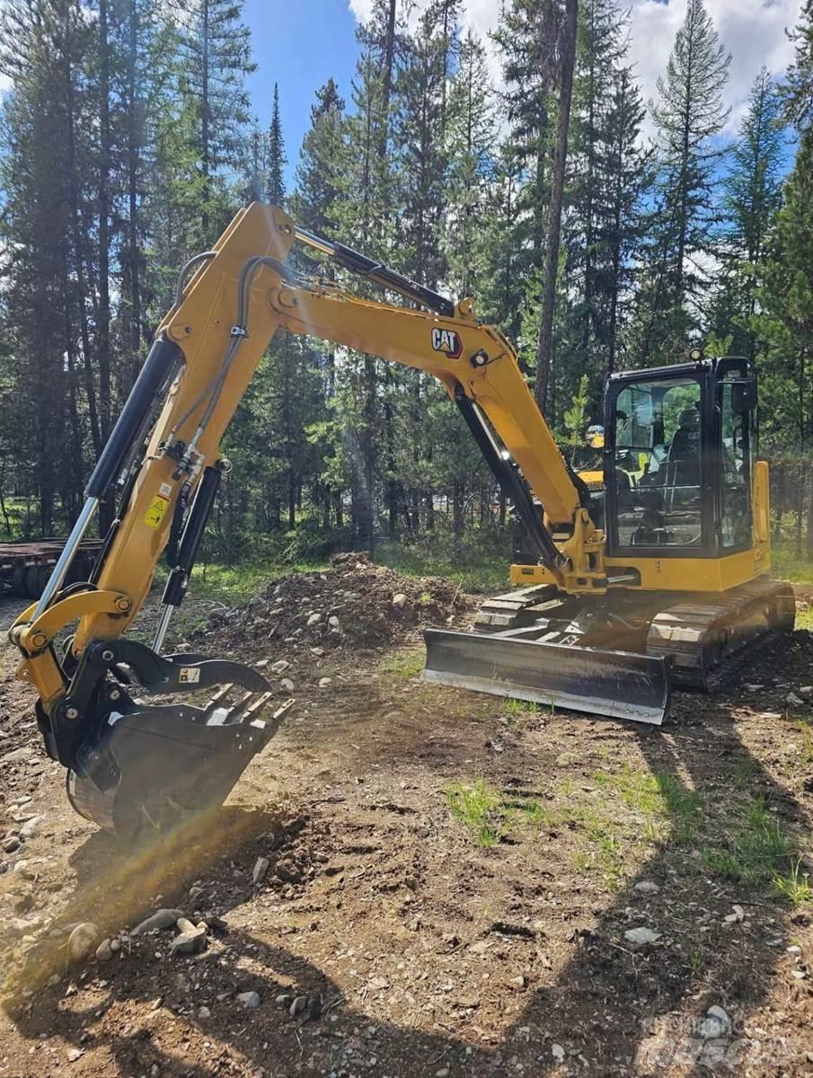 CAT 306 حفارات زحافة