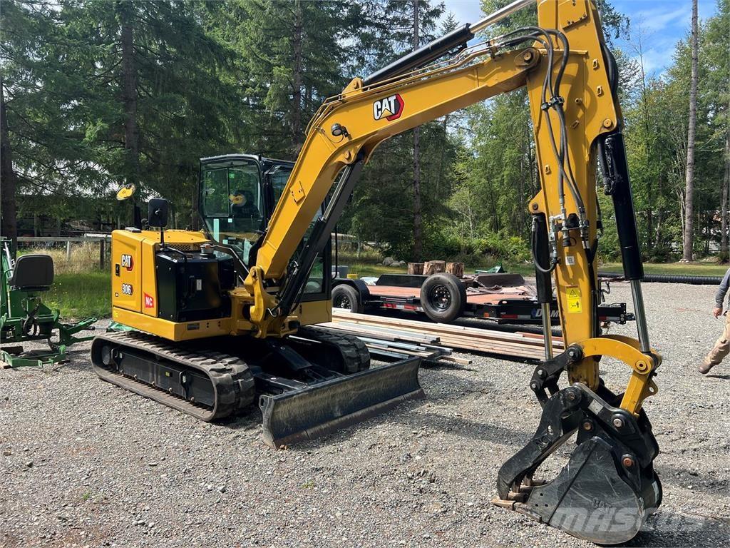 CAT 306CR حفارات زحافة