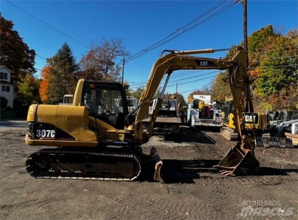 CAT 307C حفارات زحافة