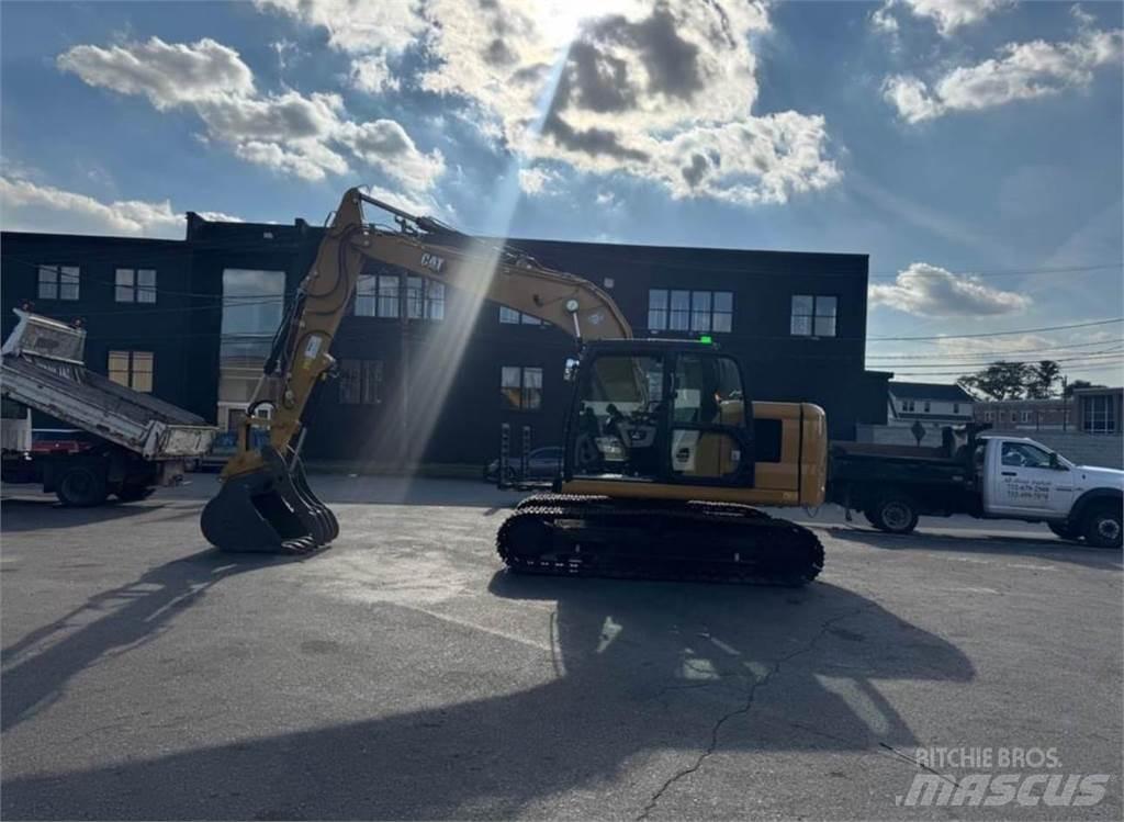 CAT 313 GC حفارات زحافة