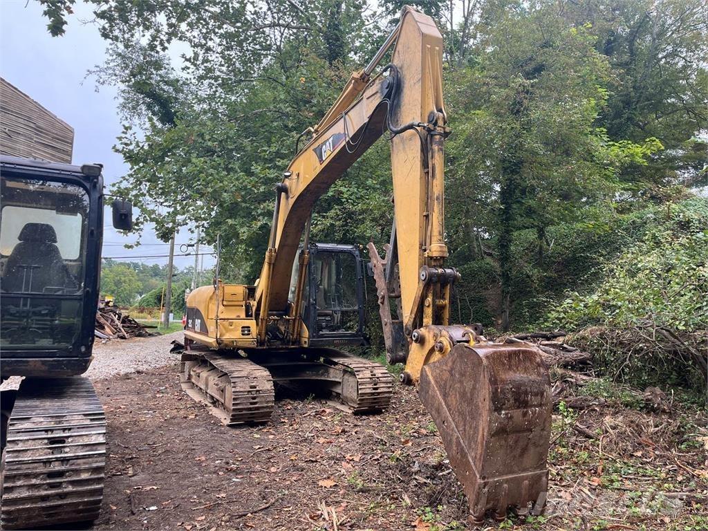 CAT 315C حفارات زحافة