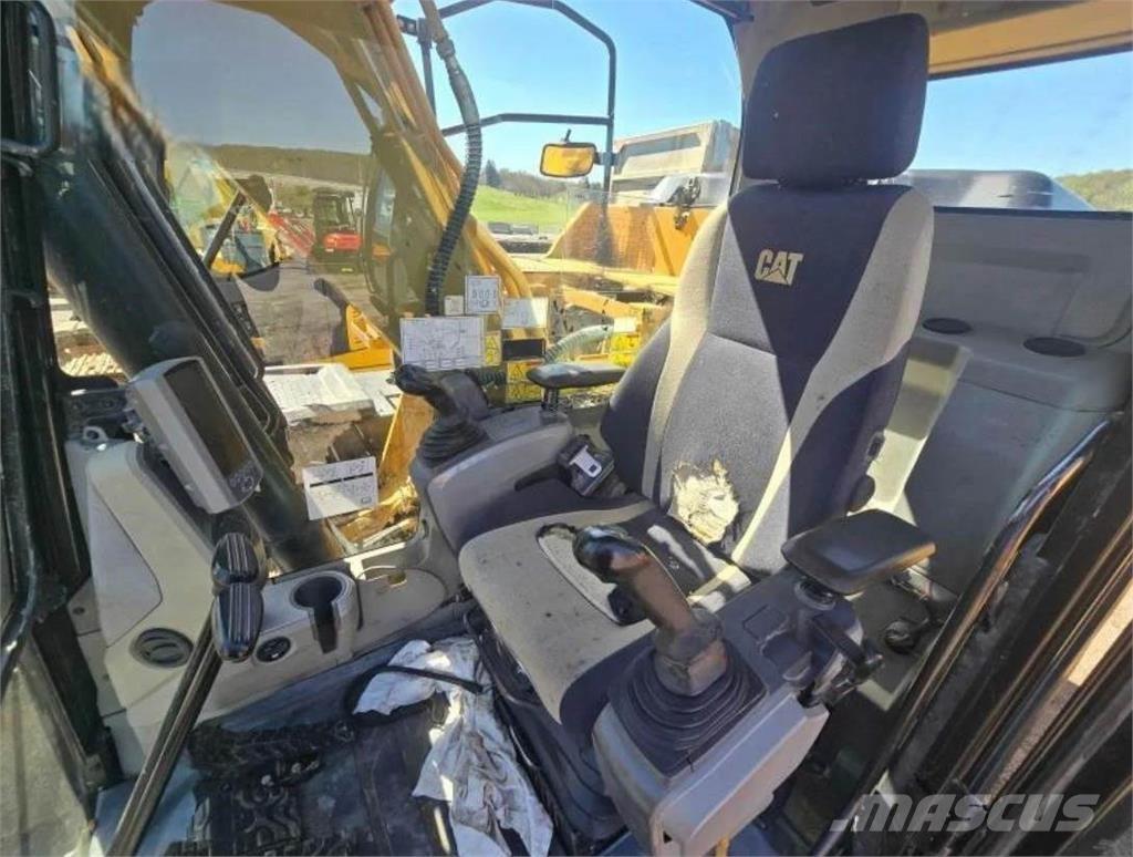 CAT 316EL حفارات زحافة