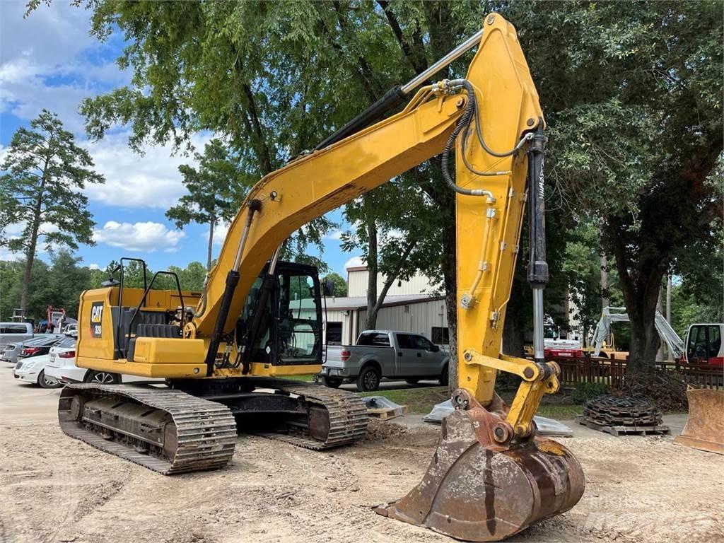 CAT 320 حفارات زحافة