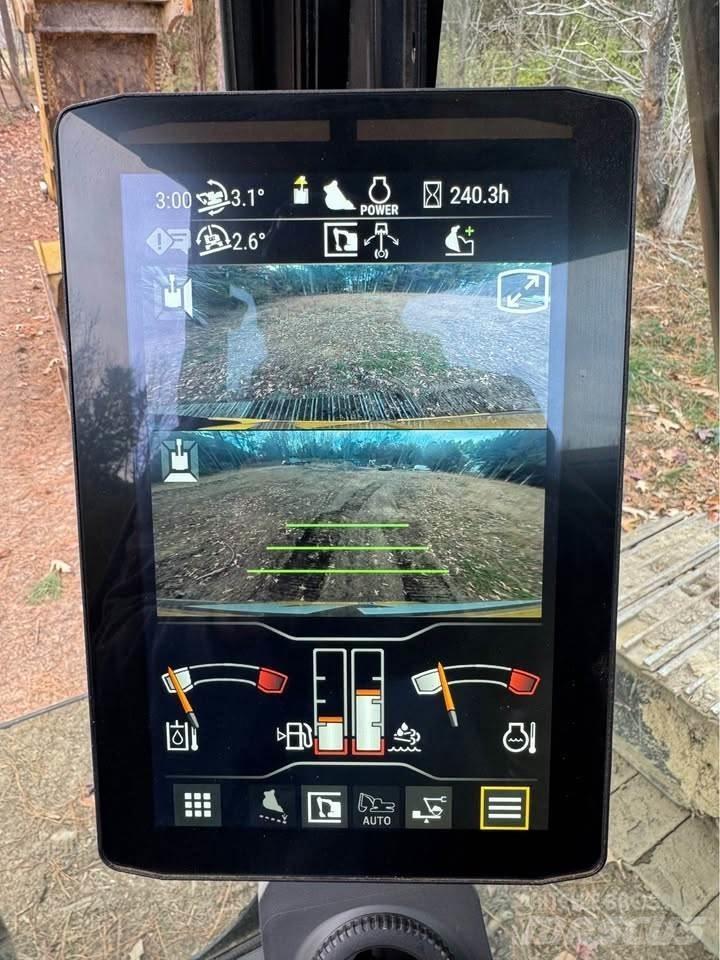 CAT 320 حفارات زحافة