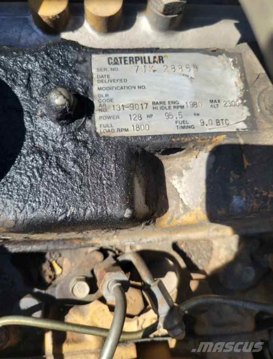 CAT 320BL حفارات زحافة