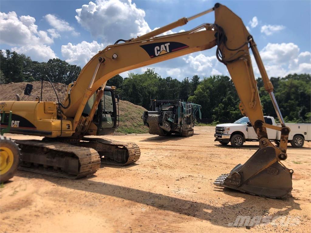 CAT 320CL حفارات زحافة
