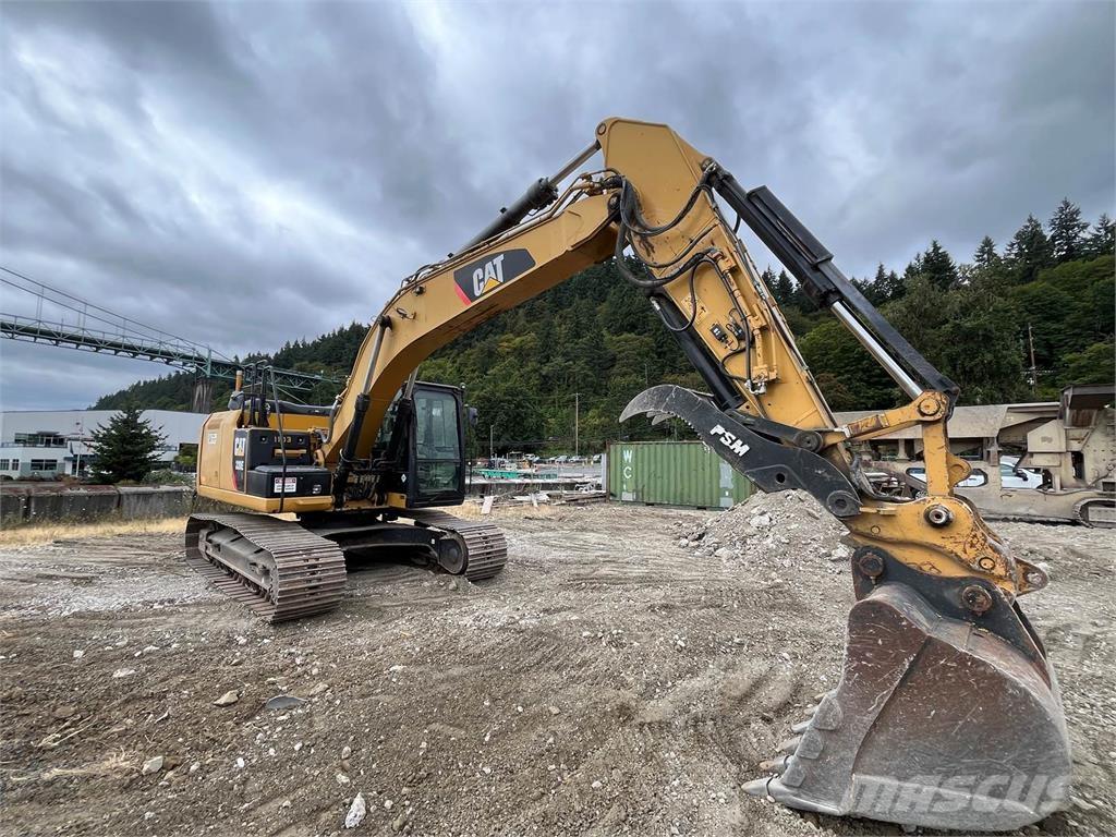 CAT 320EL حفارات زحافة