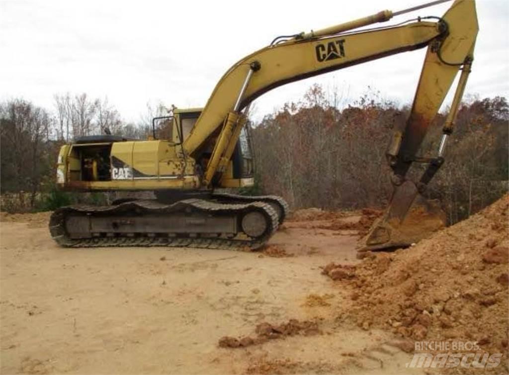 CAT 320L حفارات زحافة