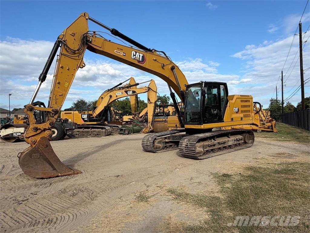 CAT 323 حفارات زحافة