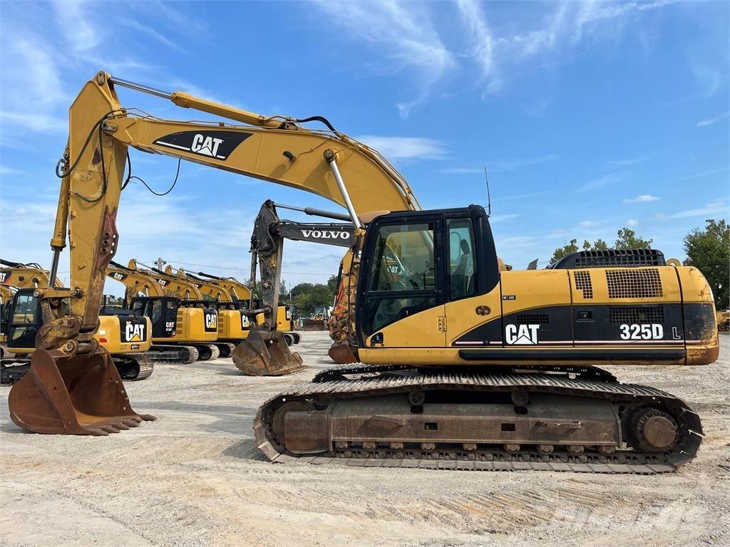 CAT 325DL حفارات زحافة