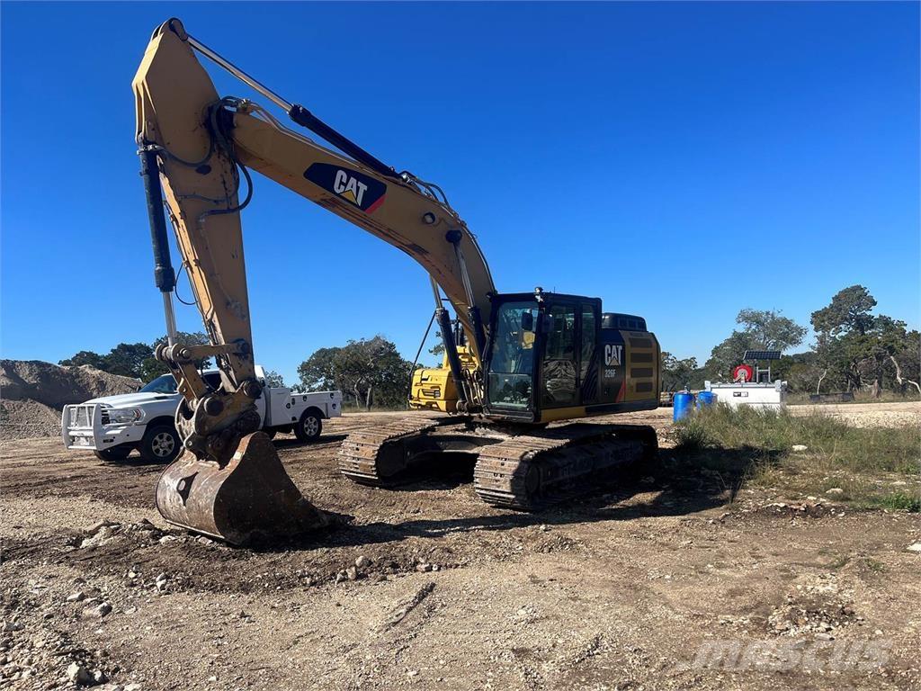 CAT 326FL حفارات زحافة