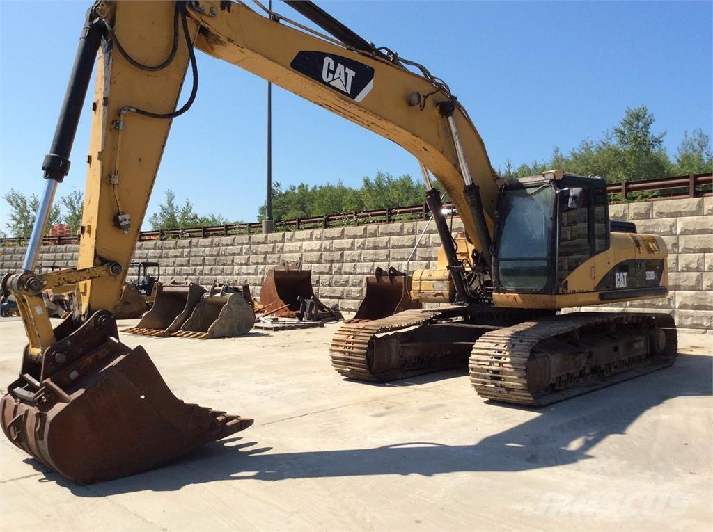 CAT 329DL حفارات زحافة