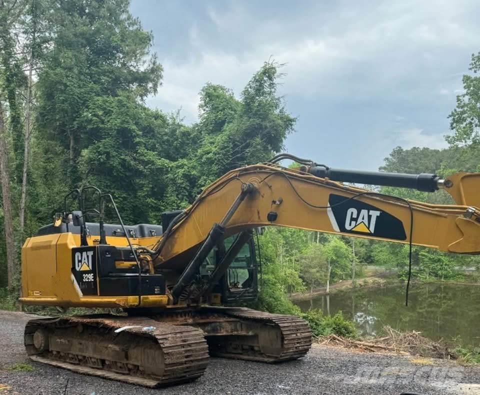CAT 329EL حفارات زحافة