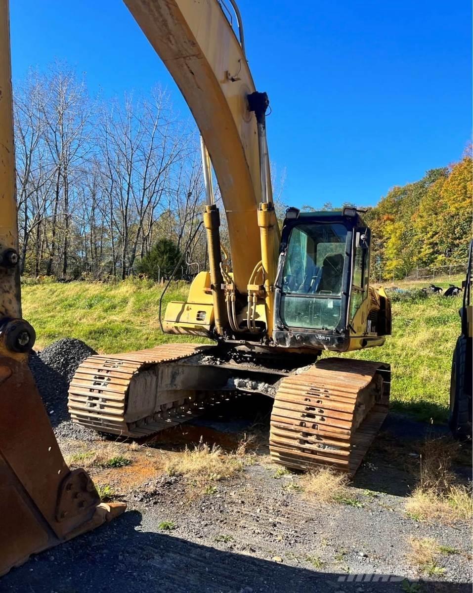 CAT 330CL حفارات زحافة