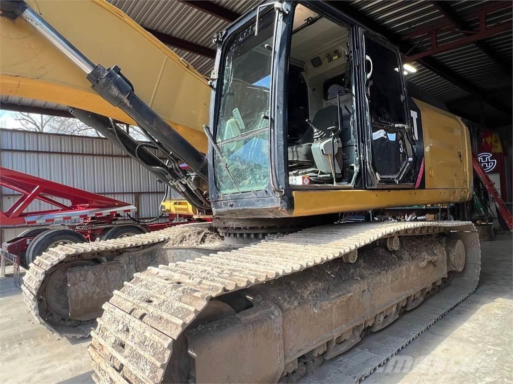 CAT 336EL حفارات زحافة