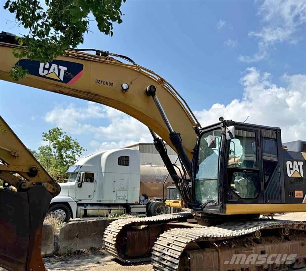 CAT 336EL حفارات زحافة
