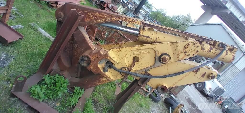 CAT 350L حفارات زحافة