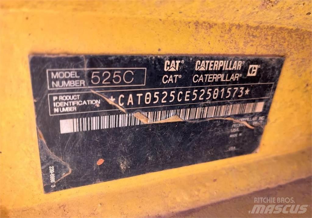 CAT 525C ساحبات الأشجار