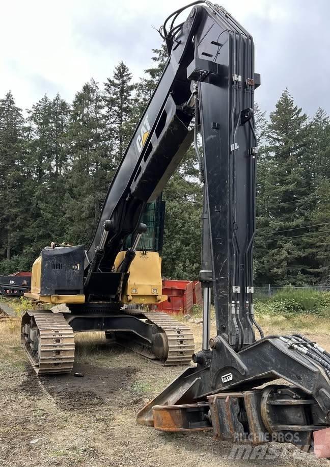 CAT 568 LL لوادر بذراع مفصلي