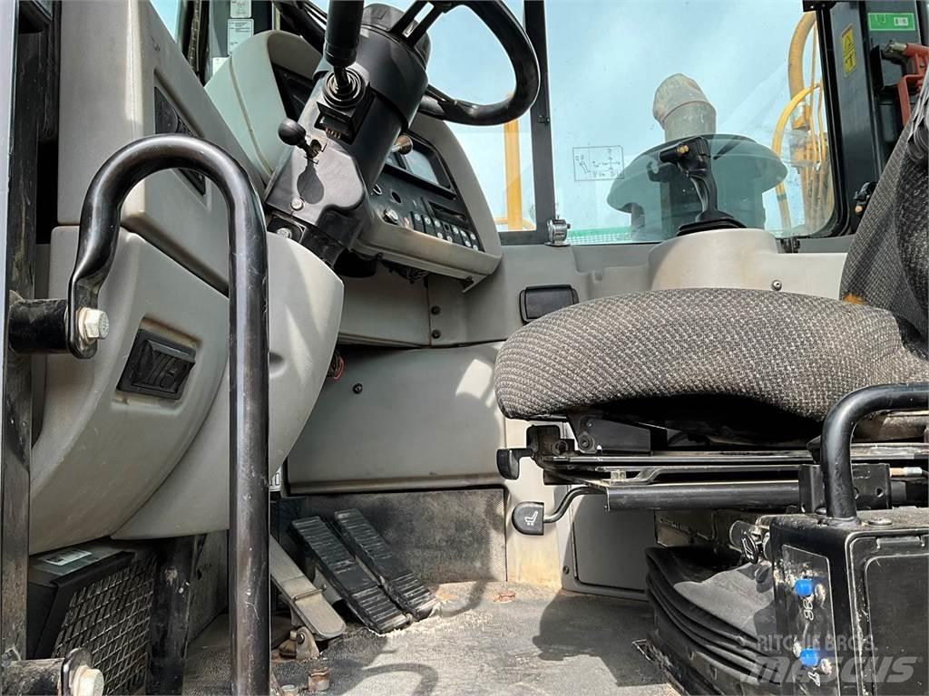 CAT 627G كاشطات
