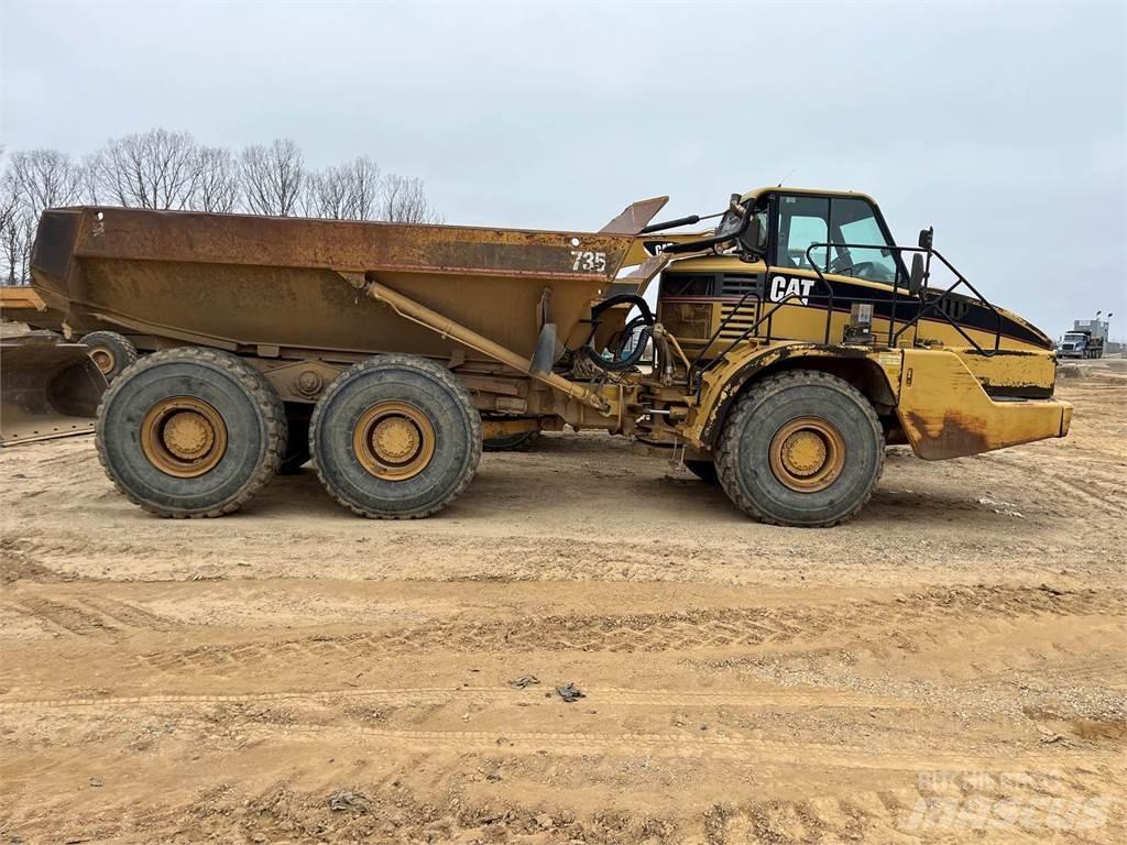 CAT 735 ساحبات مفصلية