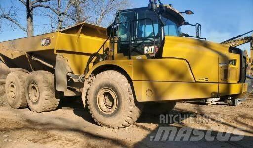 CAT 740GC ساحبات مفصلية