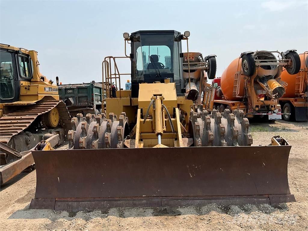 CAT 815F ضاغطات التربة