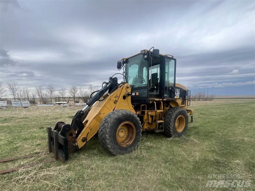 CAT 924G لوادر بعجل