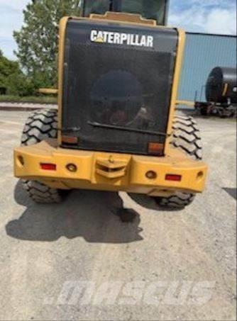 CAT 928HZ لوادر بعجل