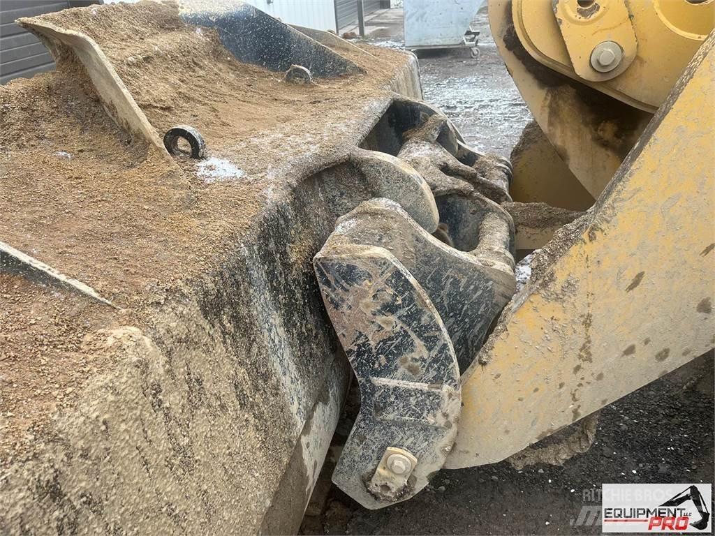 CAT 950GC لوادر بعجل