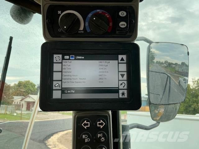 CAT 950M لوادر بعجل