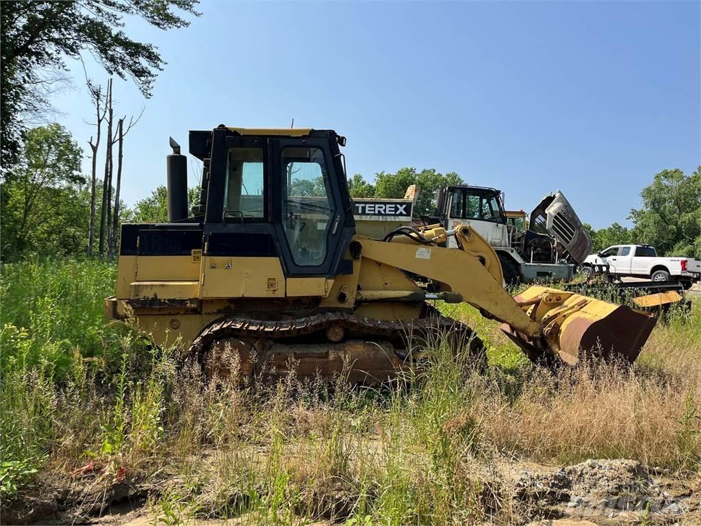 CAT 953C لوادر زحافة