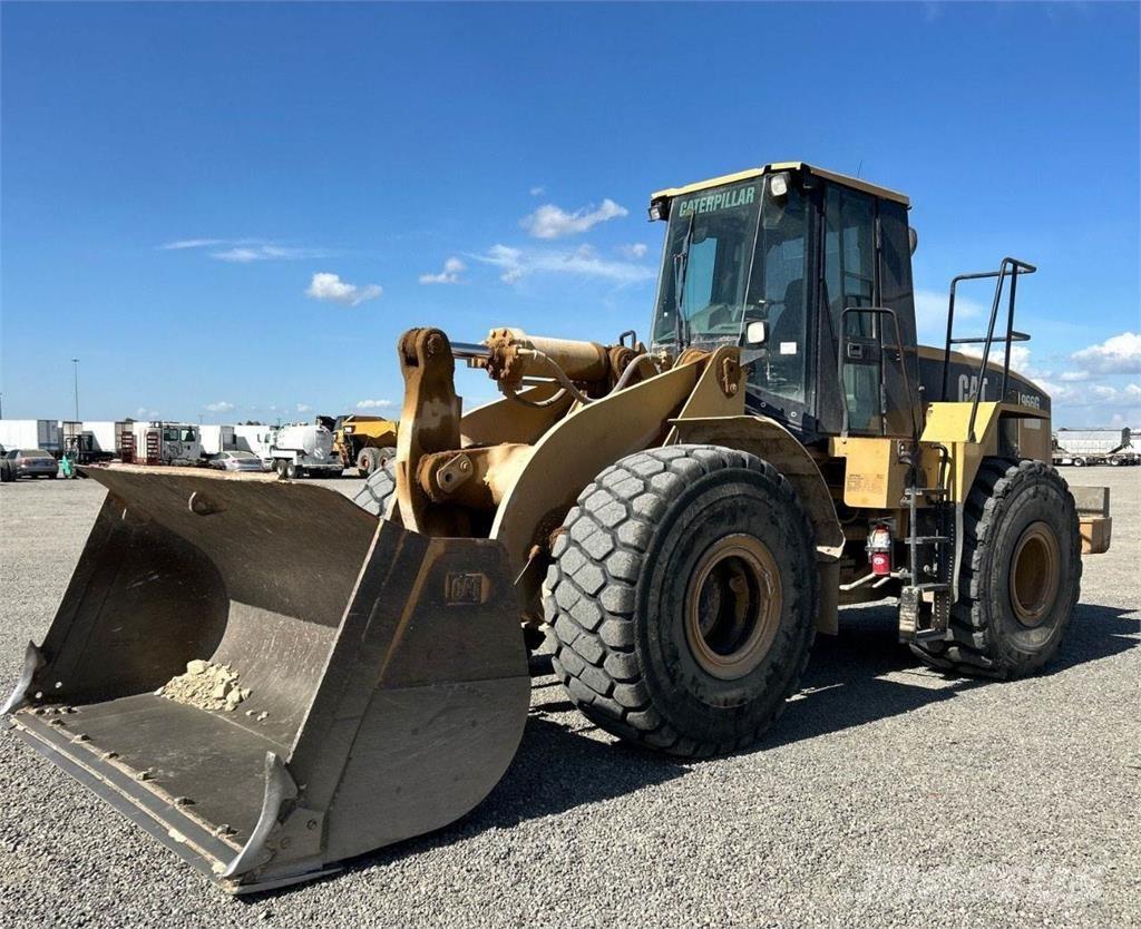 CAT 966G لوادر بعجل