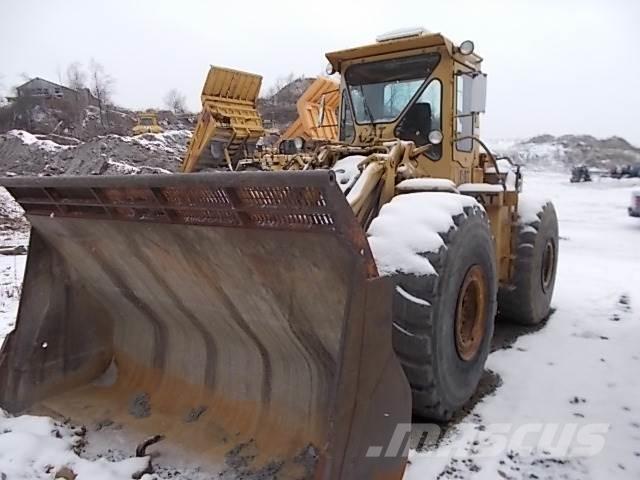 CAT 980B لوادر بعجل