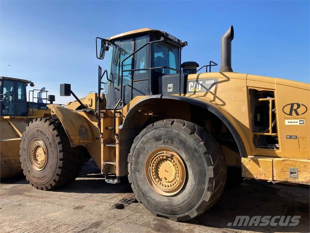 CAT 980H لوادر بعجل