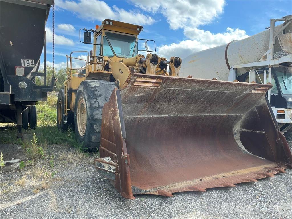 CAT 988B لوادر بعجل