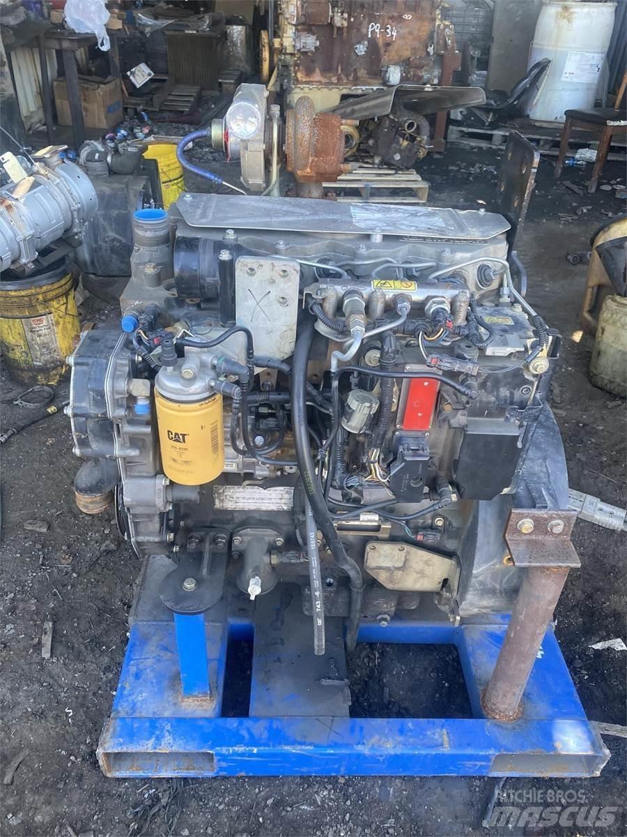 CAT C4.4 محركات