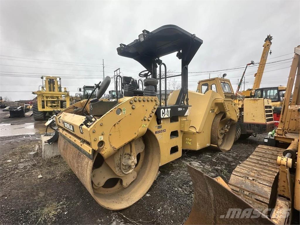 CAT CB54 مداحل أحادية الأسطوانة