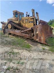 CAT D11N بلدوزرات مجنزرة