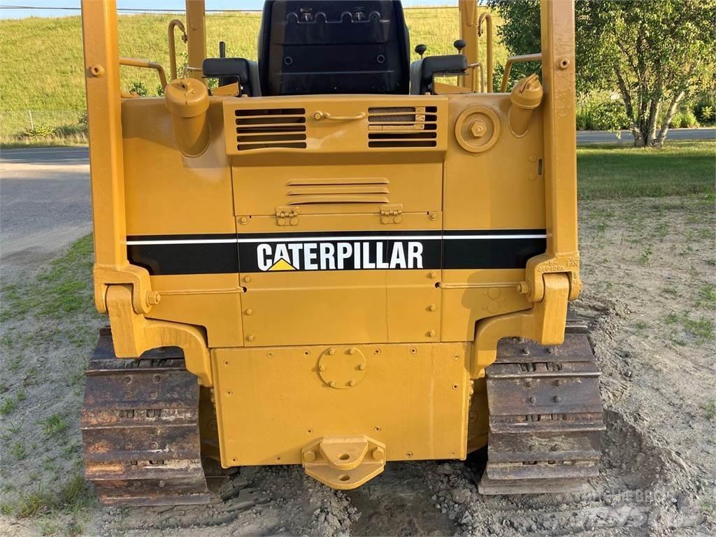 CAT D3C بلدوزرات مجنزرة